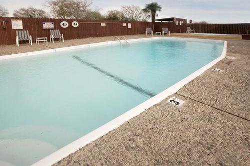 Americas Best Value Inn - Edna Exterior photo